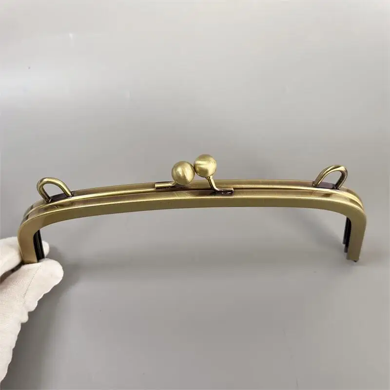 21 cm Bag DIY Accessories Kiss Lock Handbag Frame with Hook Bag Part No Screw Craft Hardware Metal Bag Parts Bronze Color Hanger