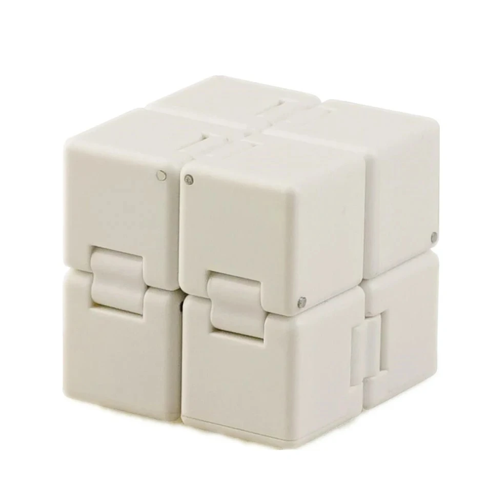Shengshou 2x2 4สีลูกบาศก์บ้า2x2ลูกบาศก์อินฟินิตี้ลูกบาศก์ความเร็วที่ไม่มีที่สิ้นสุดของเล่นปริศนาระดับมืออาชีพสำหรับเด็กของเล่นของขวัญ