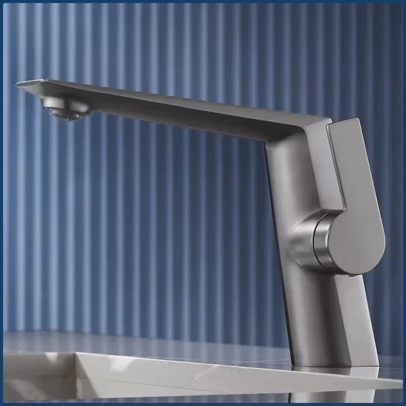 Single Holder Single Hole Zinc Alloy Basin Faucet for Bathroom Luxury Washbasin Tap Hot Cold Sink Faucet With Hose