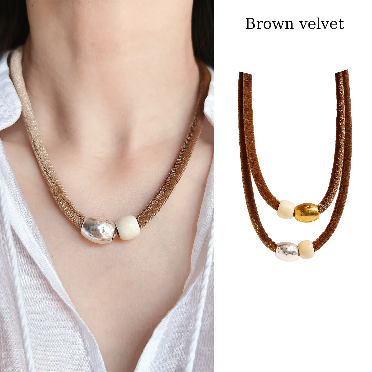 

Light luxury brown velvet rope collarbone necklace with retro textured oval pendant,Wintage Women's Jewelry accessory
