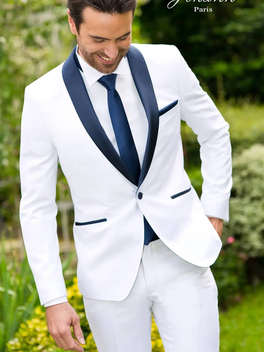 

2023 New Mens Suit White Single Breasted Navy Blue Shawl Lapel Tuxedos Grooms Men (Jacket+Pant+Tie) Traje De Novio Para Boda