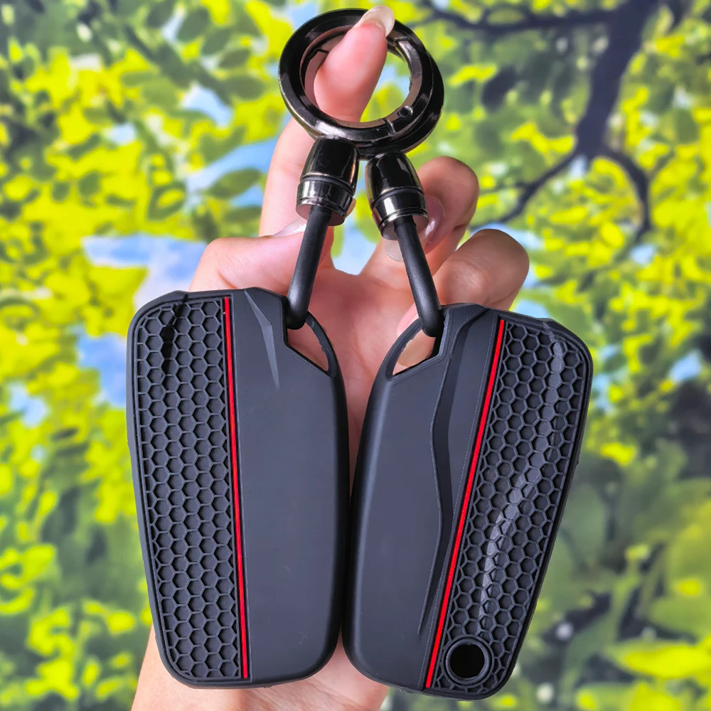 Ergonomic Honeycomb‑Grid Motorcycle Key Fob Cover with Keychain for DUCATI Multistrada V2 V2S V4 V4S Practical Protector