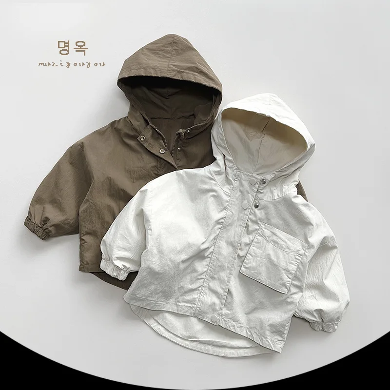 

2026 New Children's Clothes Hooded Coat Spring Retro Baby Boy's Windbreaker Coat Simple Fashion Girl's Jacket Outerwear 1-7Years