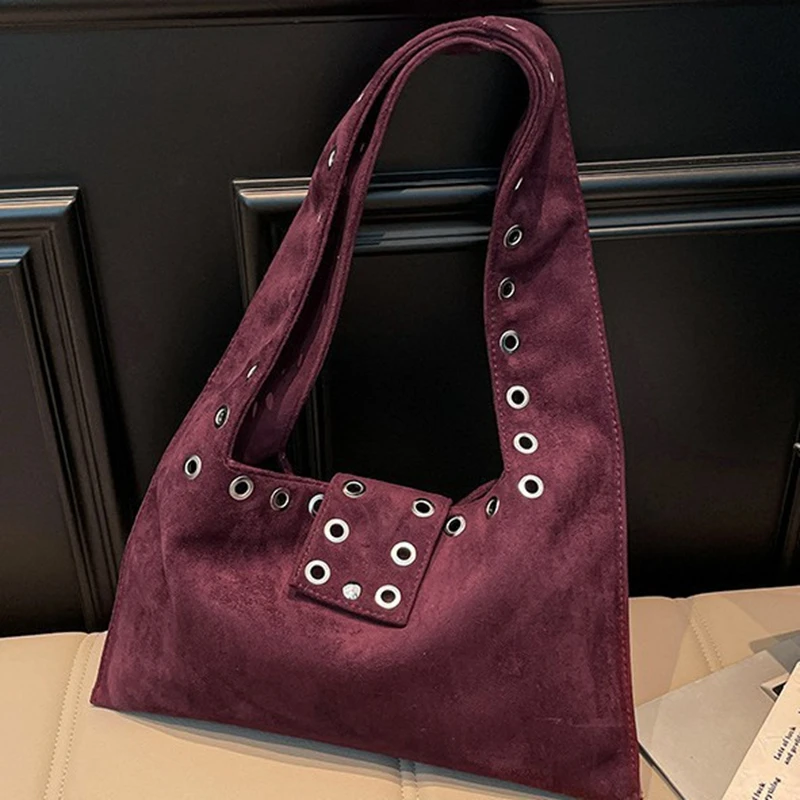 

Женская сумка-кроссбоди в стиле ретро с заклепками, из вощеной кожи, новинка осени 2026, простая, с высококачественной текстурой, на одно плечо