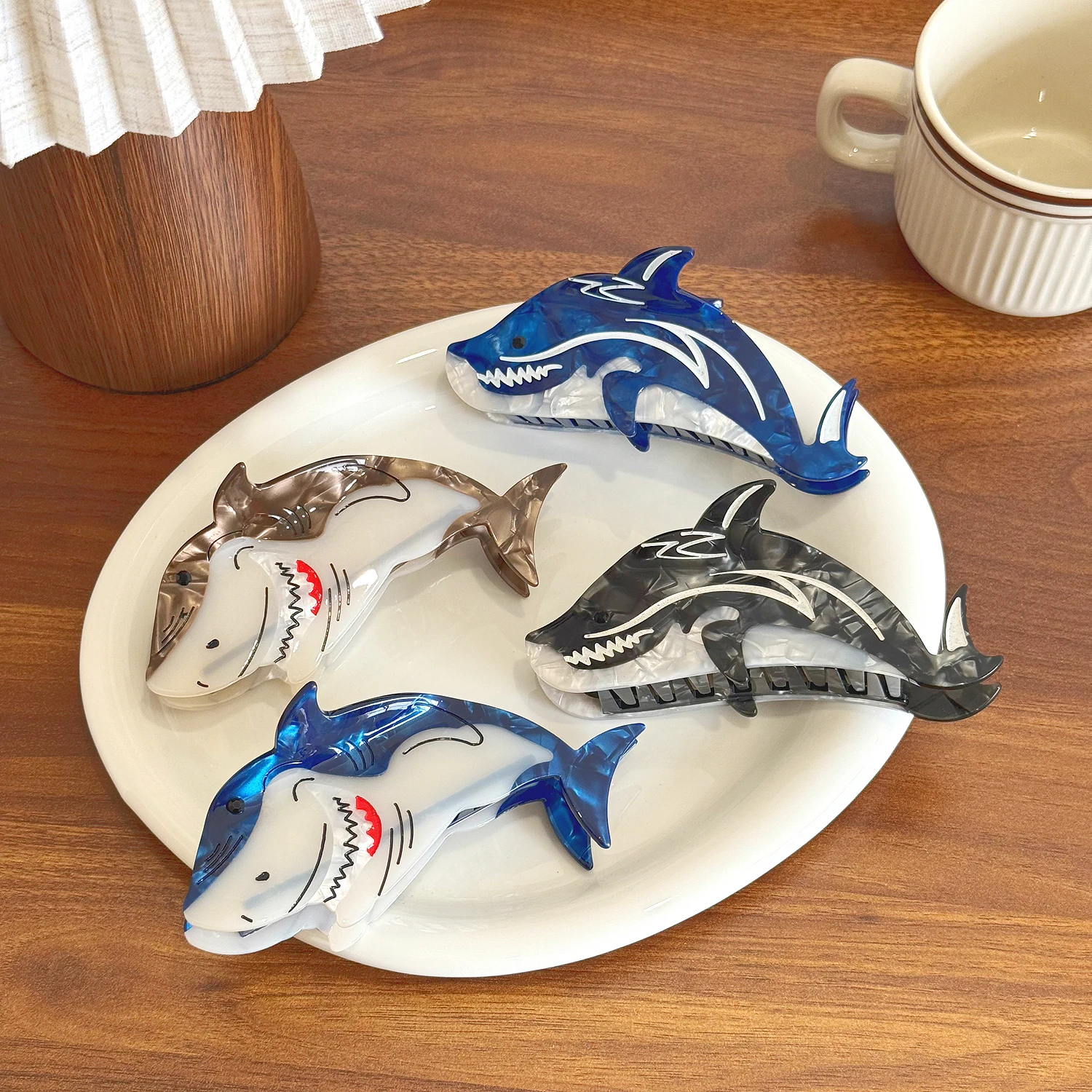 

Dowell Ocean Series Creative Shark-catch Niche Acetic Acid Hair Clip Accessories