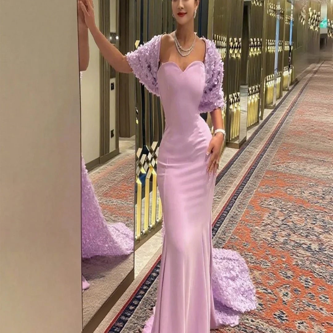 

Customized crepe silk elegant evening dress for ladies. 3D flower mermaid luxurious formal ball gown for ladies.