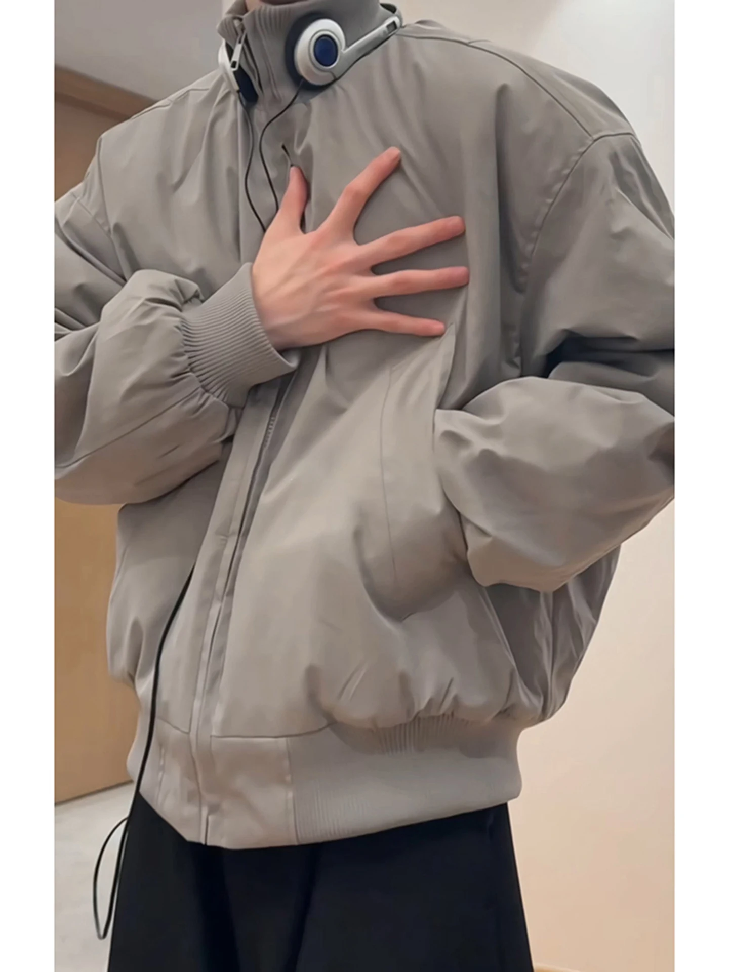 

Мужская зимняя куртка-бомбер из хлопка, утепленная, в американском стиле, свободного кроя, молодежный тренд