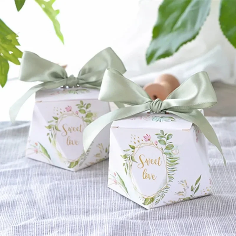 100pcs European diamond shape Green forest style Candy Boxes Wedding Favors  paper thanks Gift Box Party Chocolate box