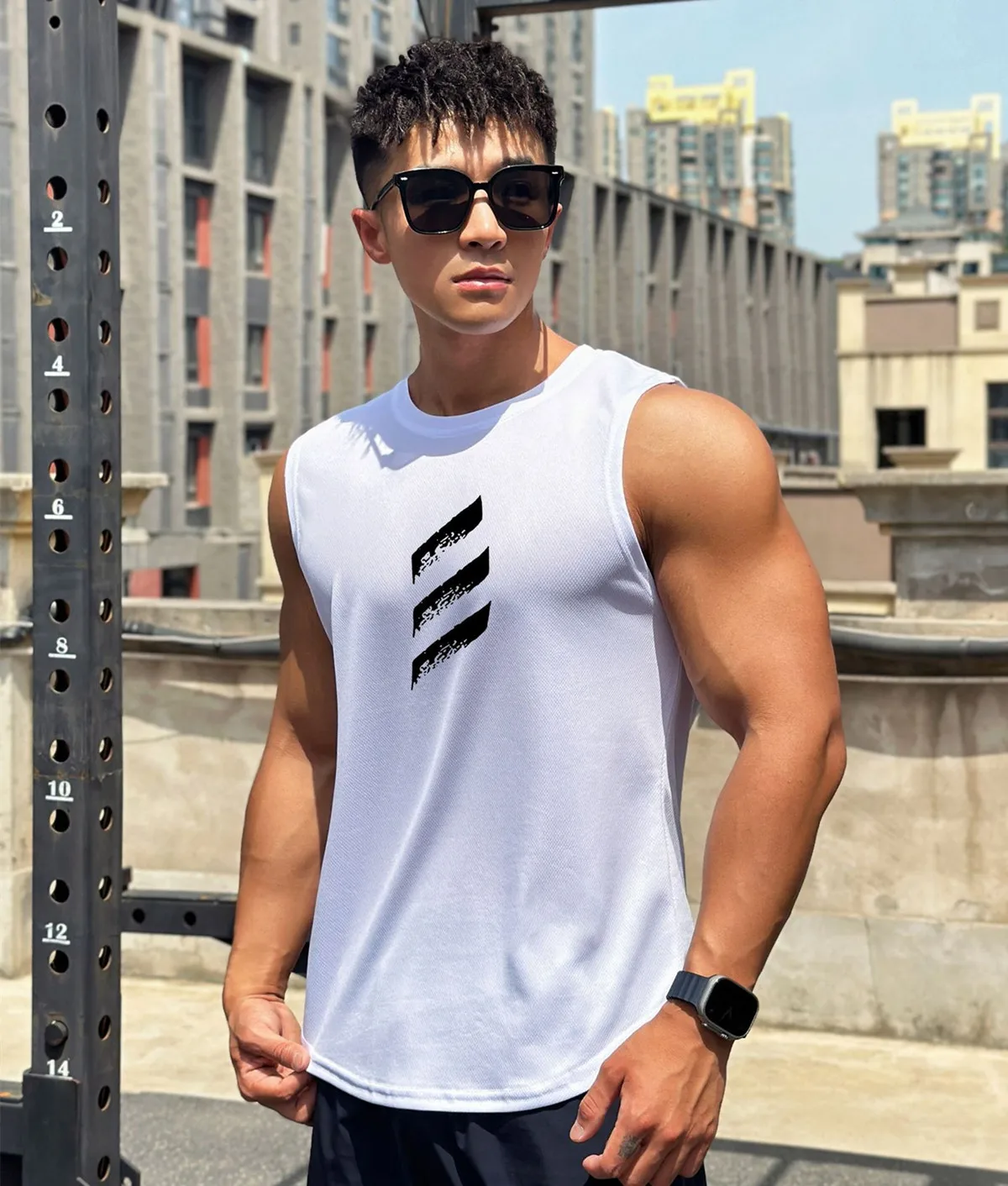 Thin Quick Dry Bodybuilding Tank Top Men Gym Fitness Sleeveless Shirt Male Casual Stringer Singlet Vest Summer Training Clothing