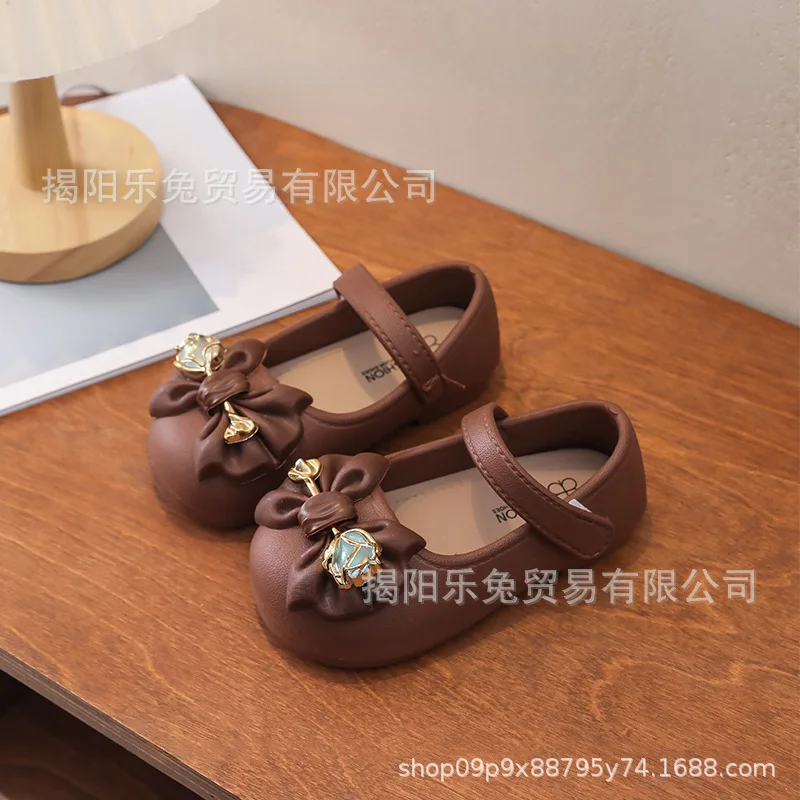 2026 girls' new summer rose bow decoration fashionable foreign style spring and summer sandals comfortable outdoor slippers