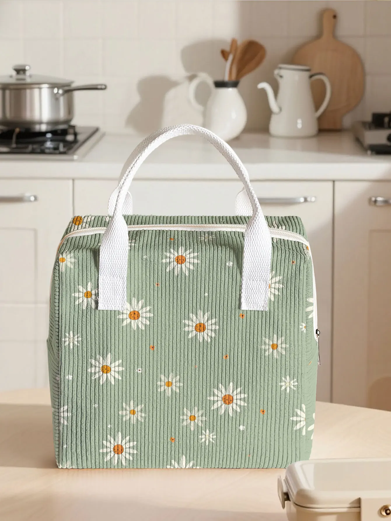 Corduroy Large Capacity Insulated Lunch Bag with Aluminum Foil Interior Student Bento Ice Bag Reusable Portable Food Container