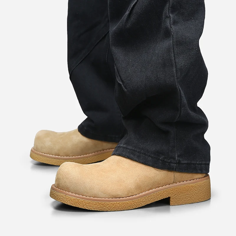 Botas amarillas grandes para hombre, suela antideslizante duradera, suela alta y gruesa, botas de trabajo británicas con forro polar para invierno, novedad de 2025