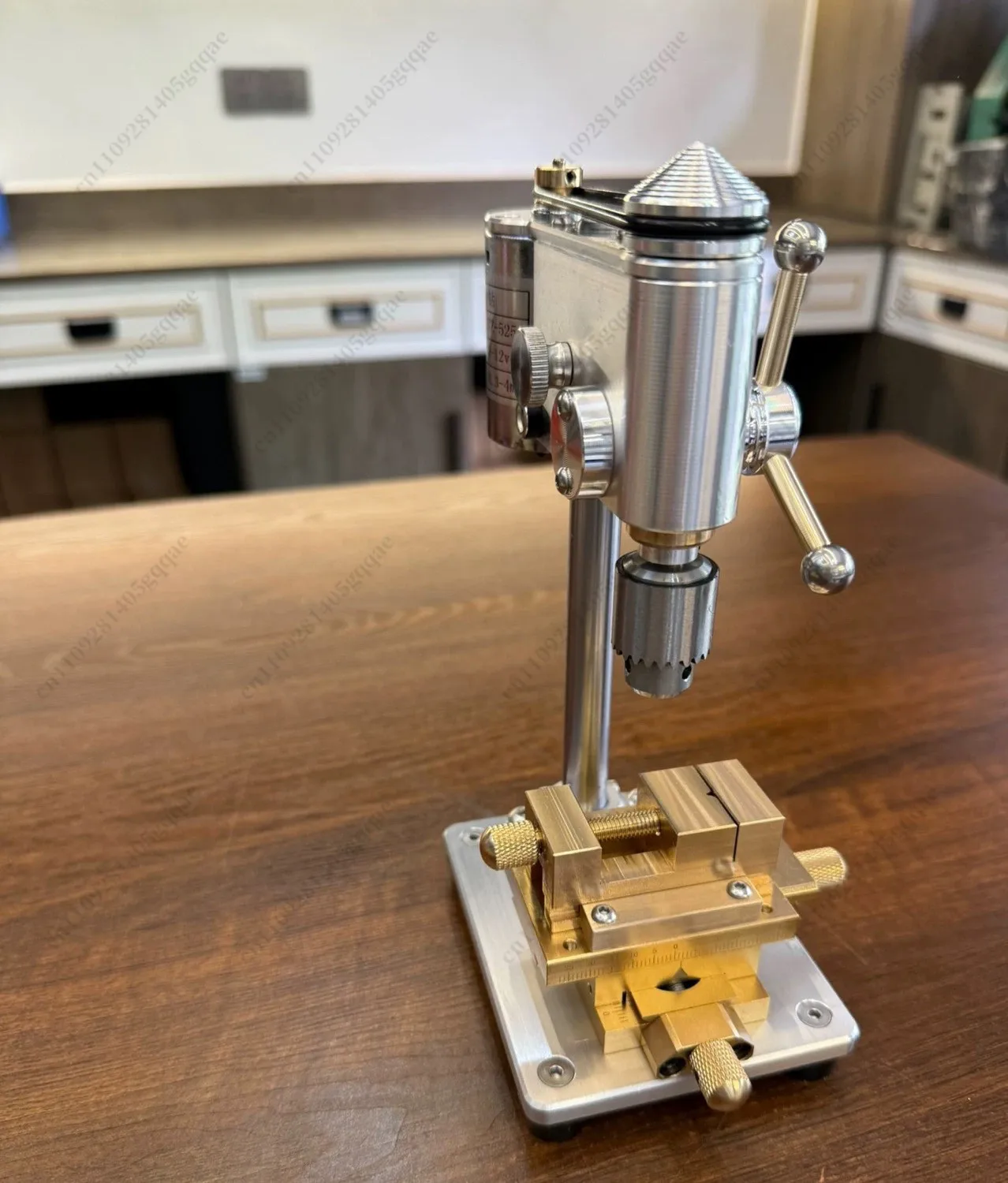 Hochpräzise Mini-Tischbohrmaschine; Kleine Bohrmaschine; Mikro-Präzisions-Bohrmaschine für Uhrenreparaturen – Detail 2