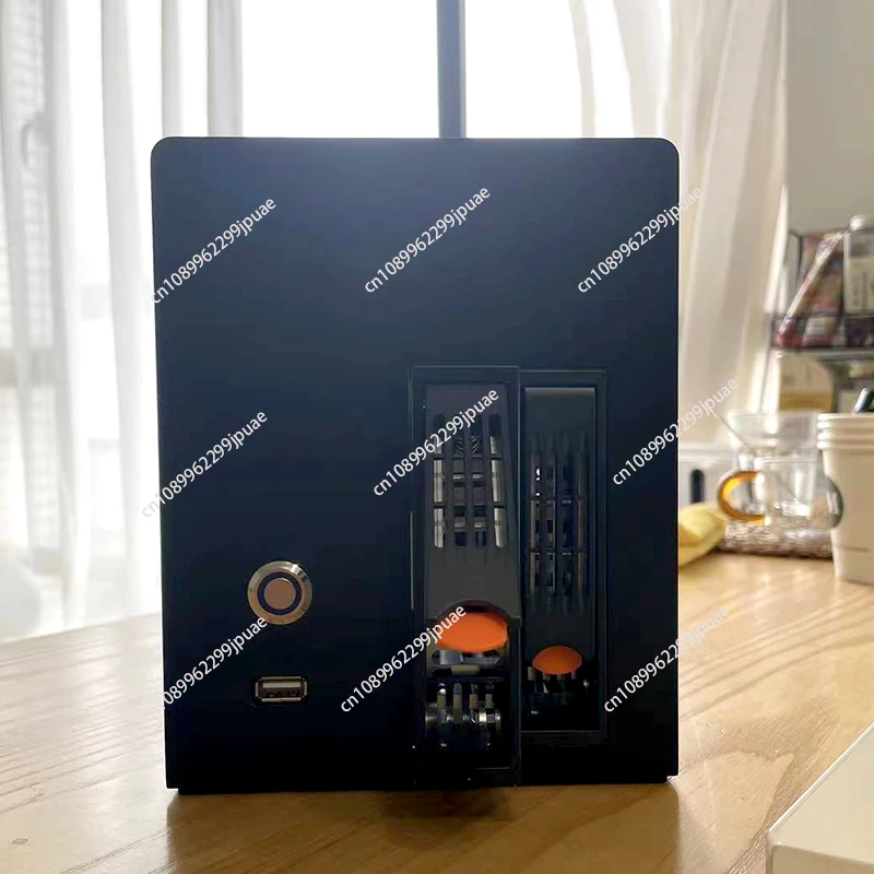 

Двухбитное сетевое хранилище для дисков NAS Black Flying Bull