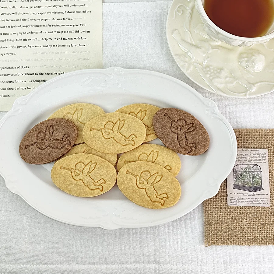 

Nordic Style Cupid Christmas Cookie Cutter Mold Valentine’s Day Angel Biscuit Stamp Fondant Cake Icing Cookie Baking Accessories