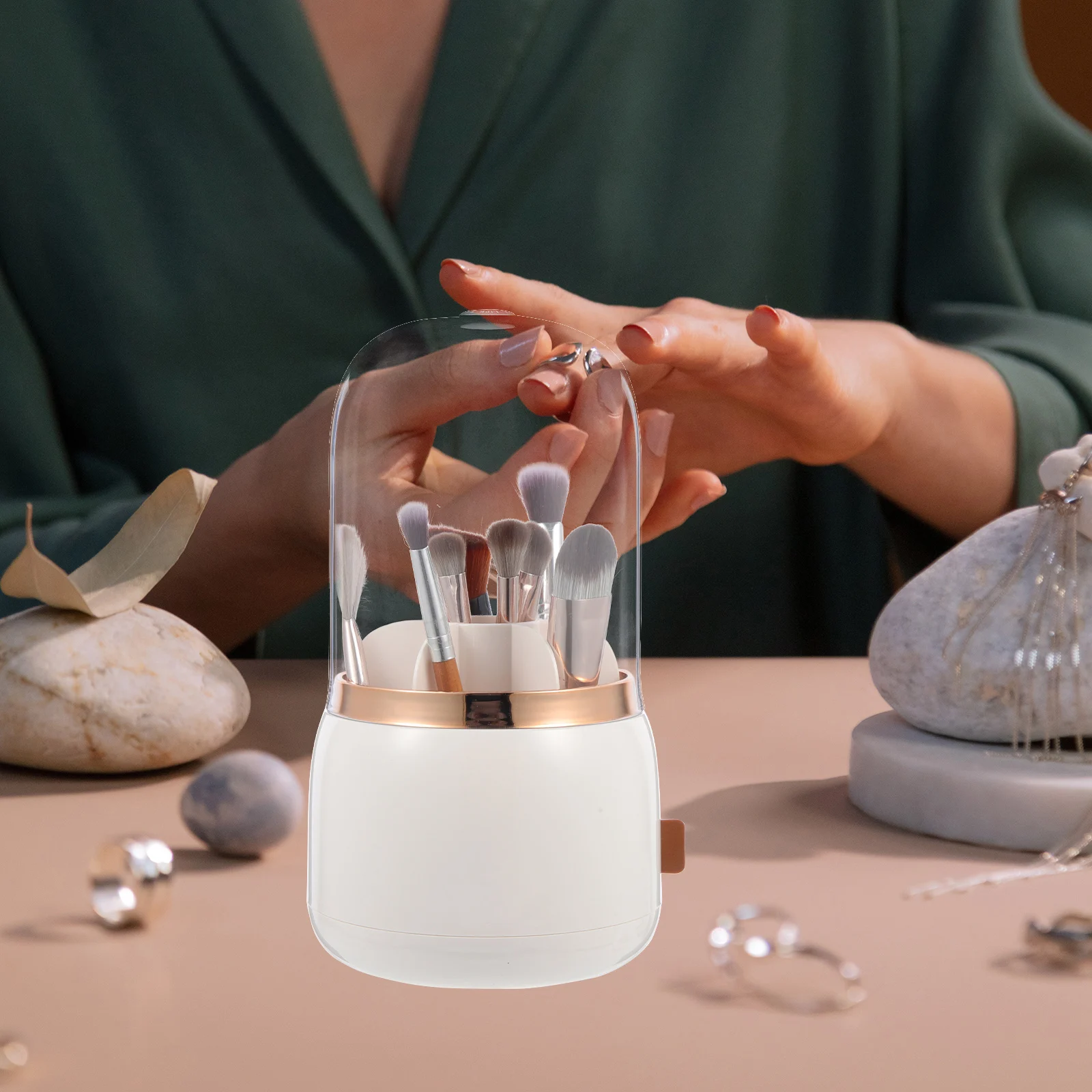 

Rotatable Dustproof Brush Holder Covered Makeup Brush Bucket Desktop Organizer Pen Holder Makeup Tool Storage Large