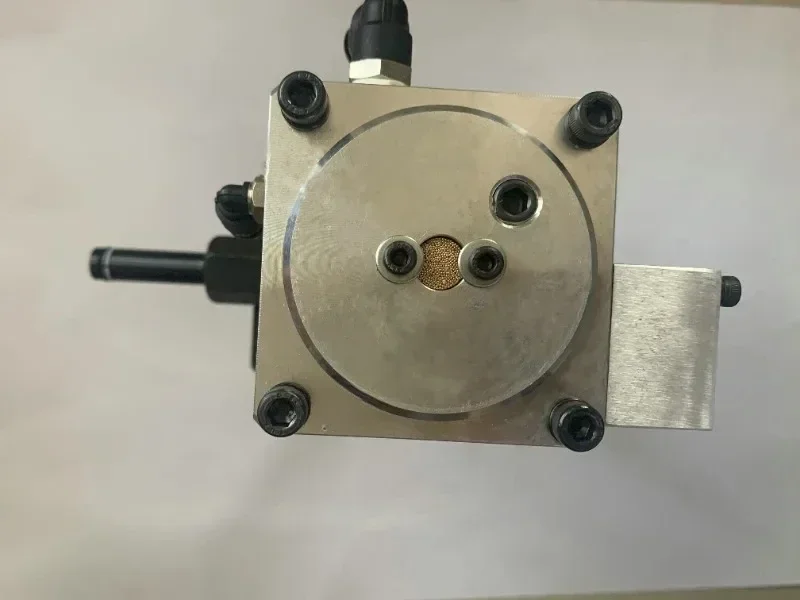 Asli FORWELL FP6308U-43CD Ta-iwan Fuwei Cl-amp Pump Pu-nch Lock Pump FP6308U-32CD