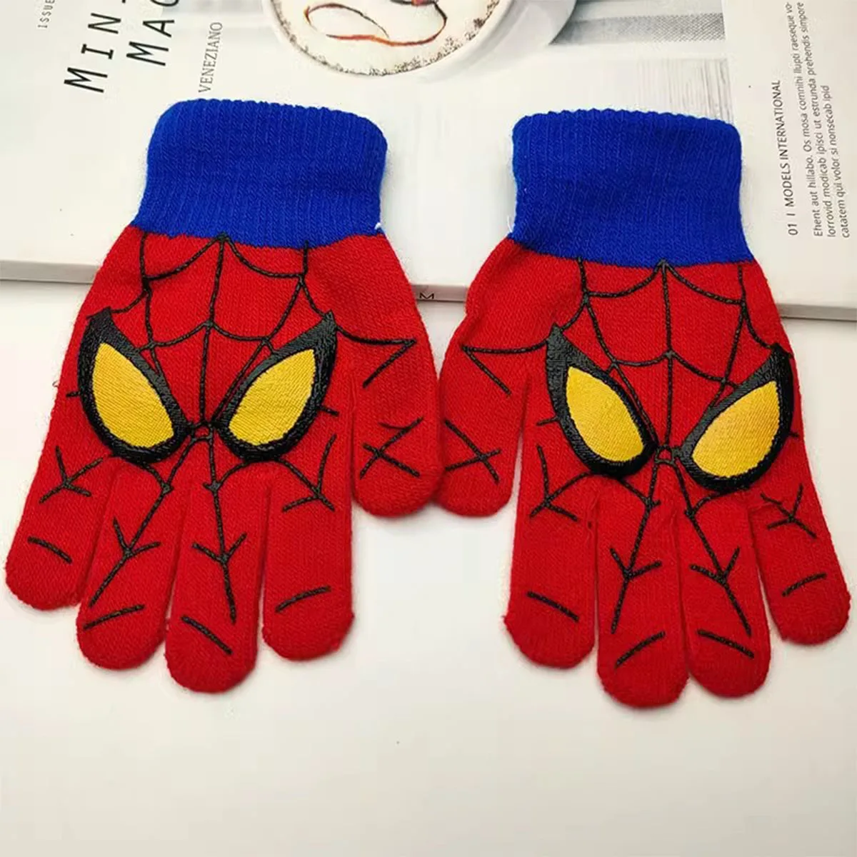 Мультяшные аниме перчатки Марвел Человек-паук милые детские зимние теплые перчатки Человек-паук плюшевые перчатки для мальчиков и девочек Мультяшные игрушки подарки