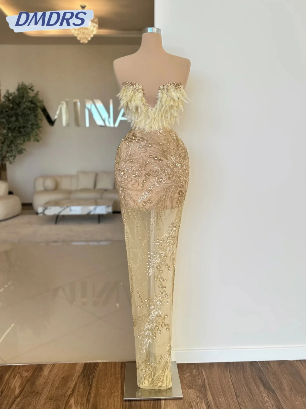 

2026 New Exquisite Beaded Feathers Long Evening Dress Sexy Illusion Deep V-neck Wedding Party Gown Customized Prom Dresses