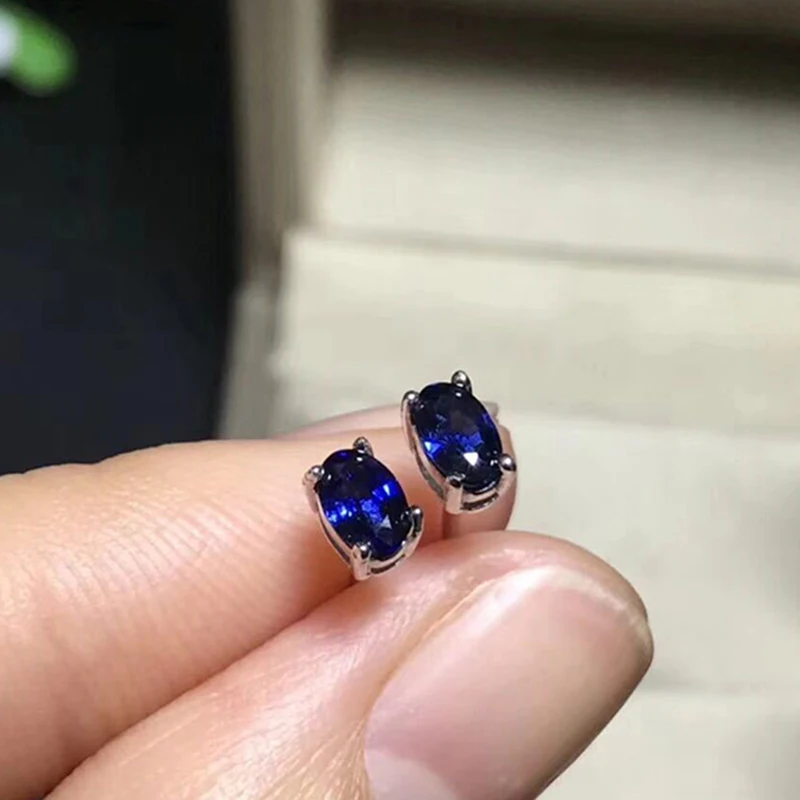 Designer original design classic inlaid oval sapphire stud earrings exquisite and heavy women's jewelry accessories