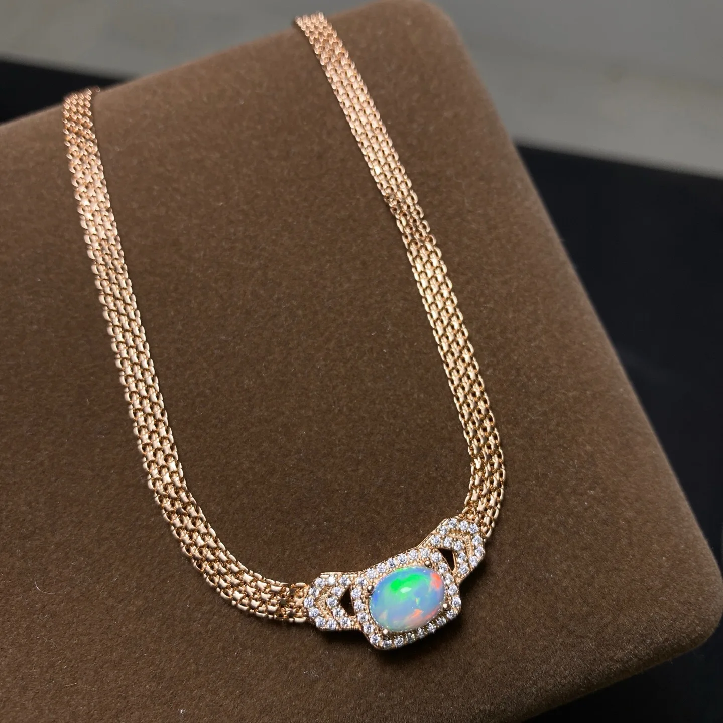 S925 Sterling Silver Rose Gold Plated Multi Wide Chain Necklace Natural Opal 6*8mm Oval Stone Surrounded Crystal Daily Jewelry