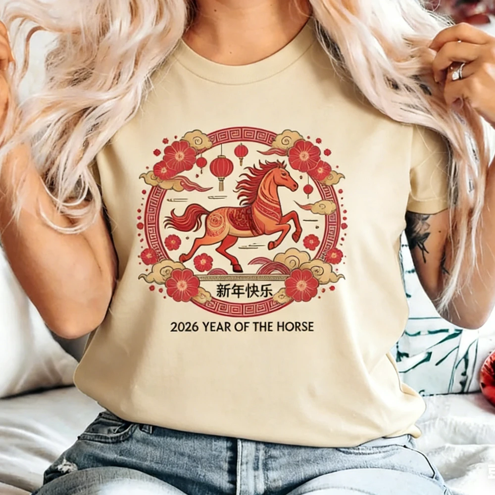 Cinese 2026 Cavallo Capodanno Camicia Zodiaco Cinese T-Shirt Cina Floreale Capodanno 2026 Tee Cavallo Anno Regalo Uomo Donna Casual Magliette e camicette