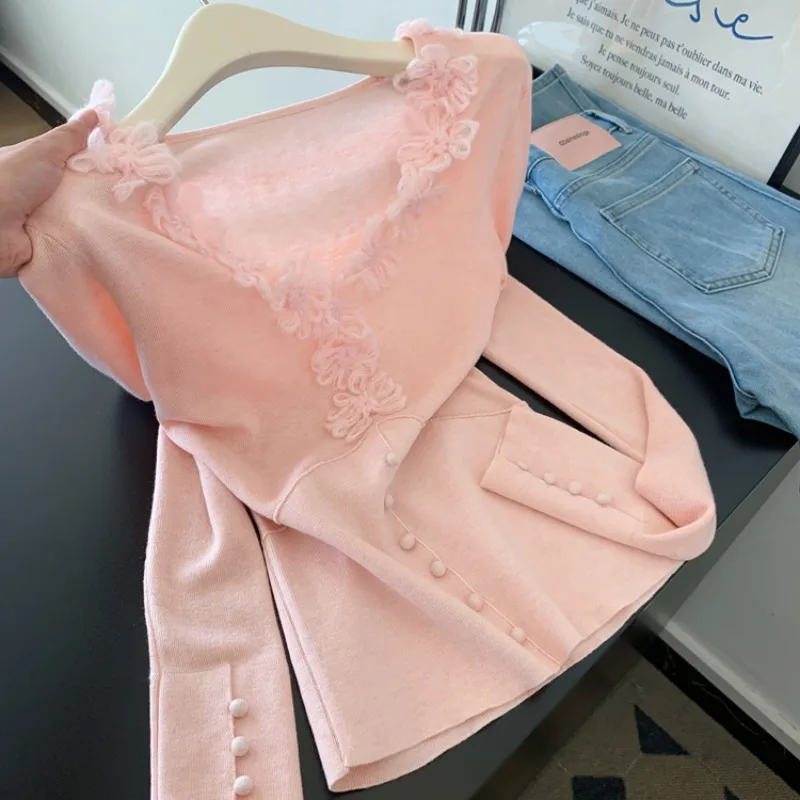 

Korean Chic Pink Knit Cardigan Women Pearl Button Floral V Neck Slim Fit Sweater Top Elegant French Style Autumn Fashion Outfit