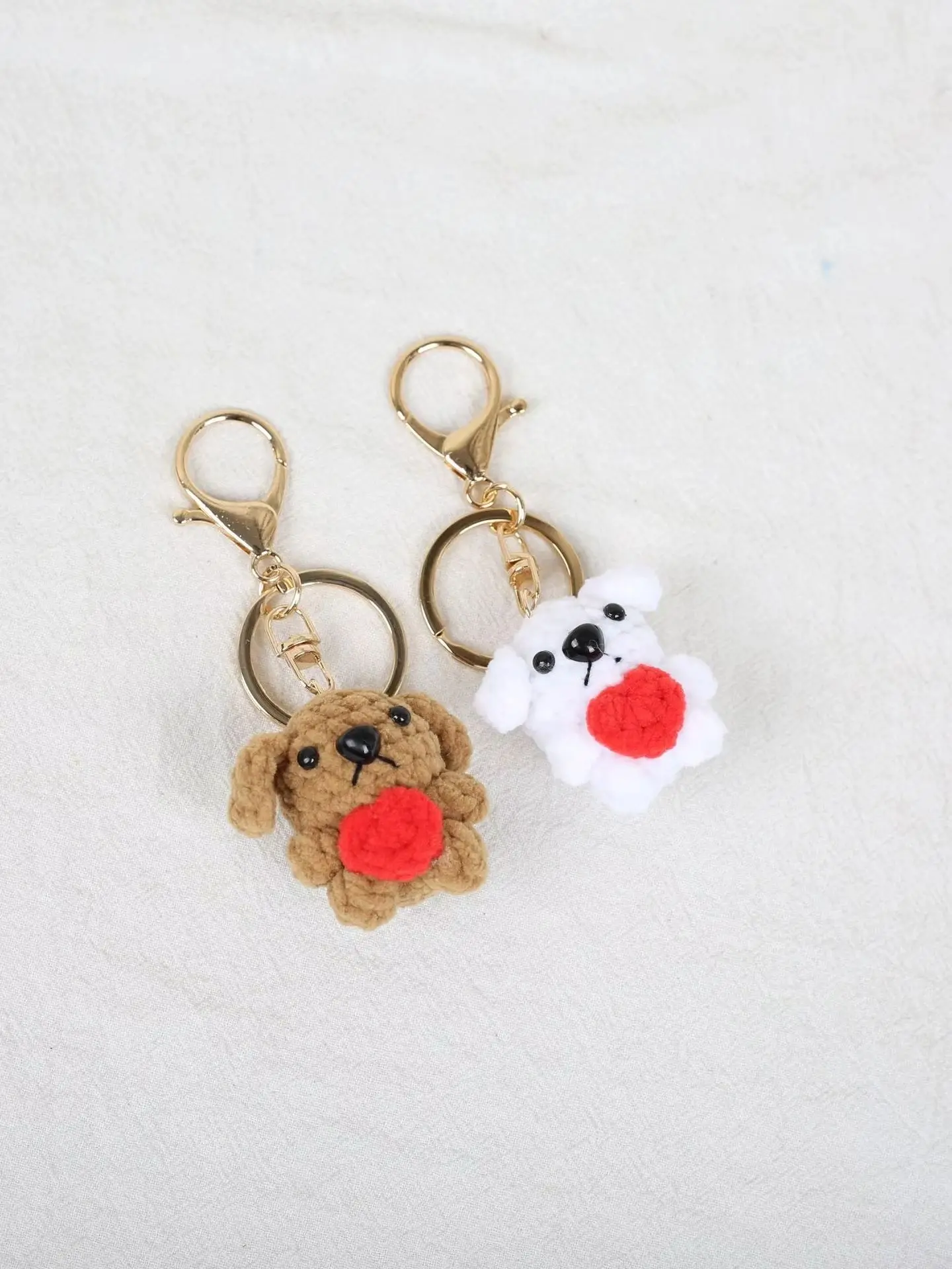 Niedlicher Gehäkelter Mini-Hund Anhänger Handgemachter Gewebter Tier-Schlüsselanhänger Gestrickter Welpe Schlüsselring Liebevolles Geschenk – Detail 1