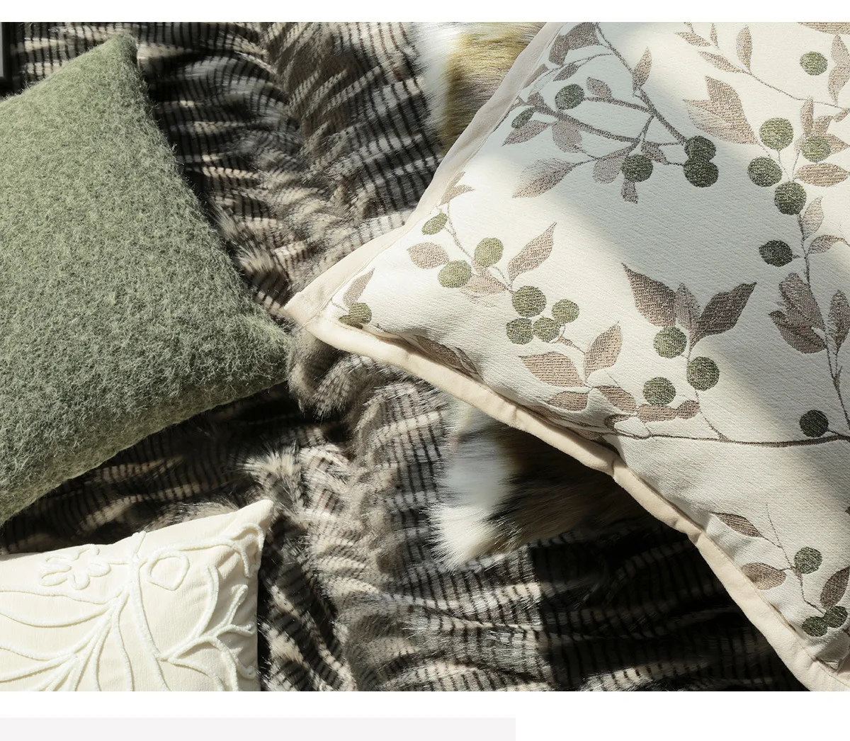 Light French Botanical Pillow Cover Cream White Tufted Floral Cushion Cover Camouflage Brown & White Faux Fur Throw Pillow Case