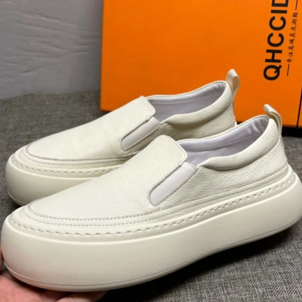New breathable white sports shoes, casual shoes, white platform shoes, men's shoes for spring and autumn seasons