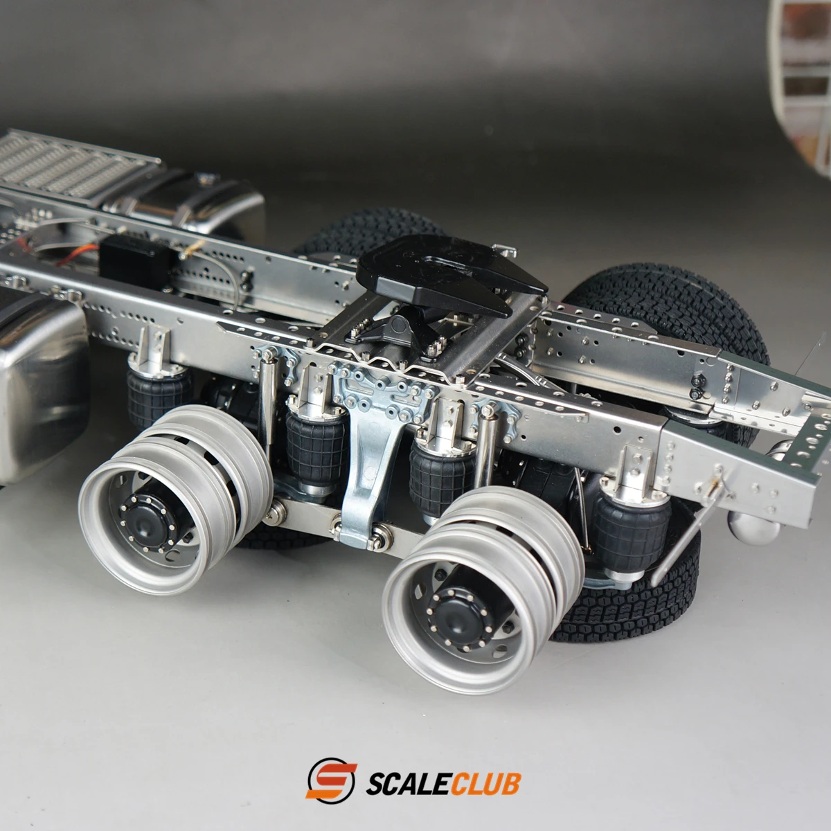 Scaleclub Model  1/14 For Mercedes-Benz 3363 Upgrade 6X6 6X4 All-metal Chassis   For Tamiya  RC Trailer Tipper Car Diy Parts