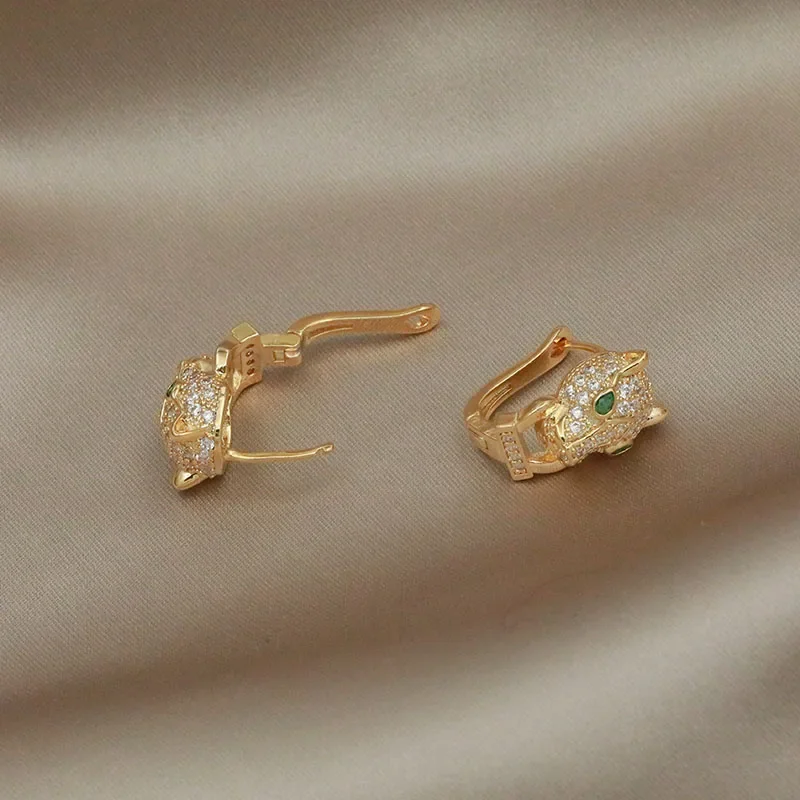 Fashion Brand Jewelry Full Crystal Leopard Stud Earrings Luxury Zirconia Animal Earrings for Women