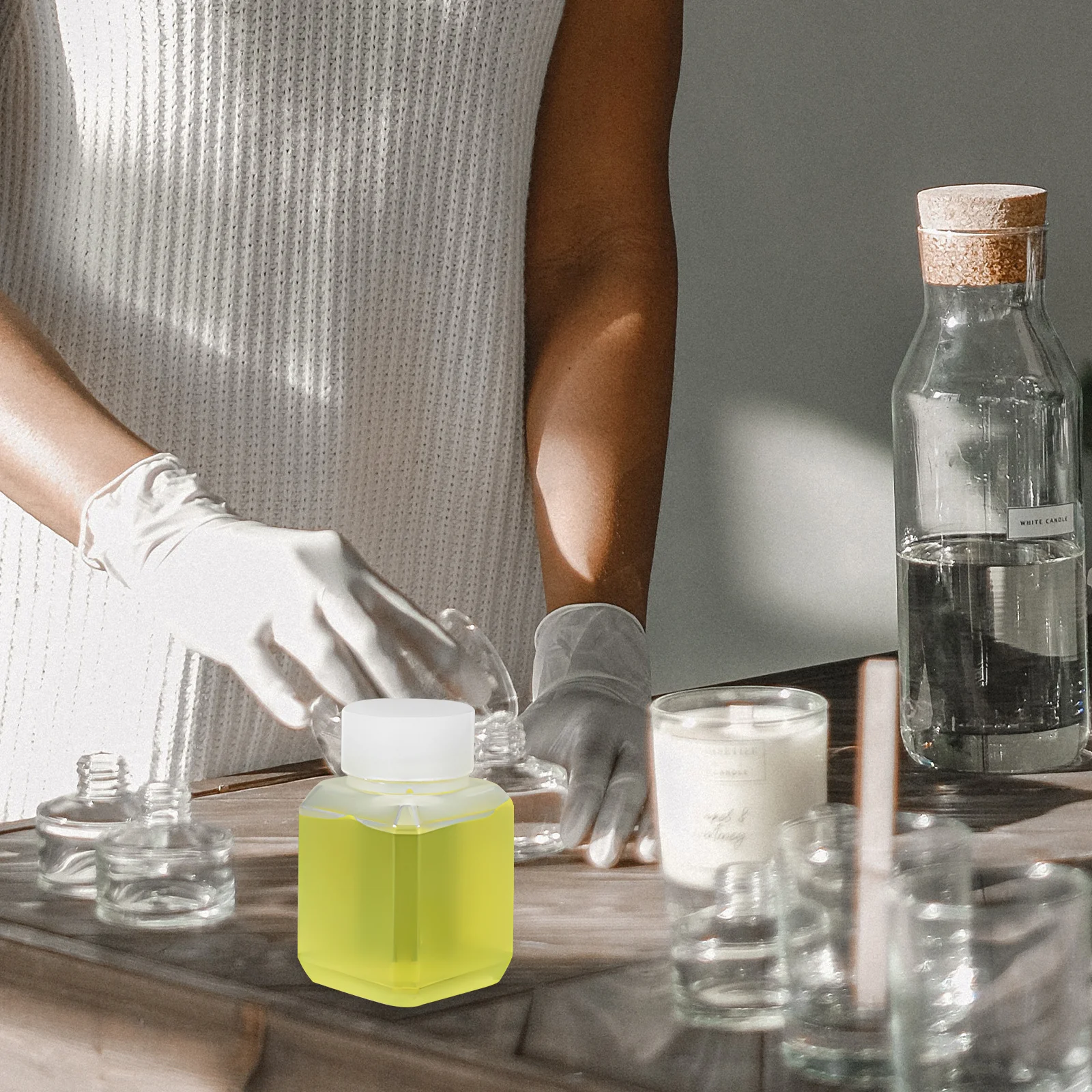 

10Pcs Clear Plastic Sample Bottles 30Ml Square Shape with Tight Seal Lid for Safe Mixing Storage and Transport