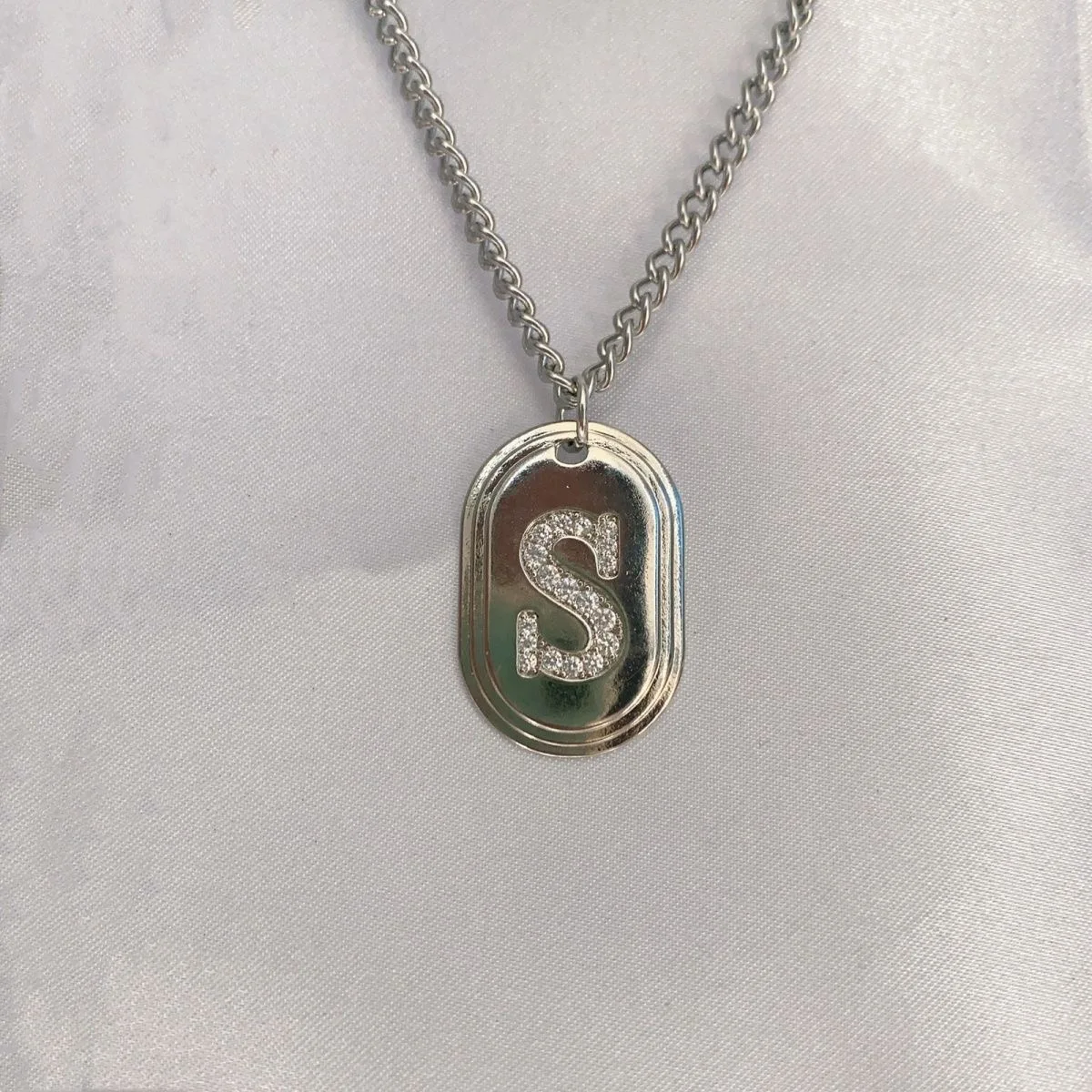 TV Serise Lovely Runner 변우석 김혜윤 Kim Hye Yoon Cosplay Pendant Necklace Unisex S Letter Necklace Couple Choker Chain Jewelry Gift