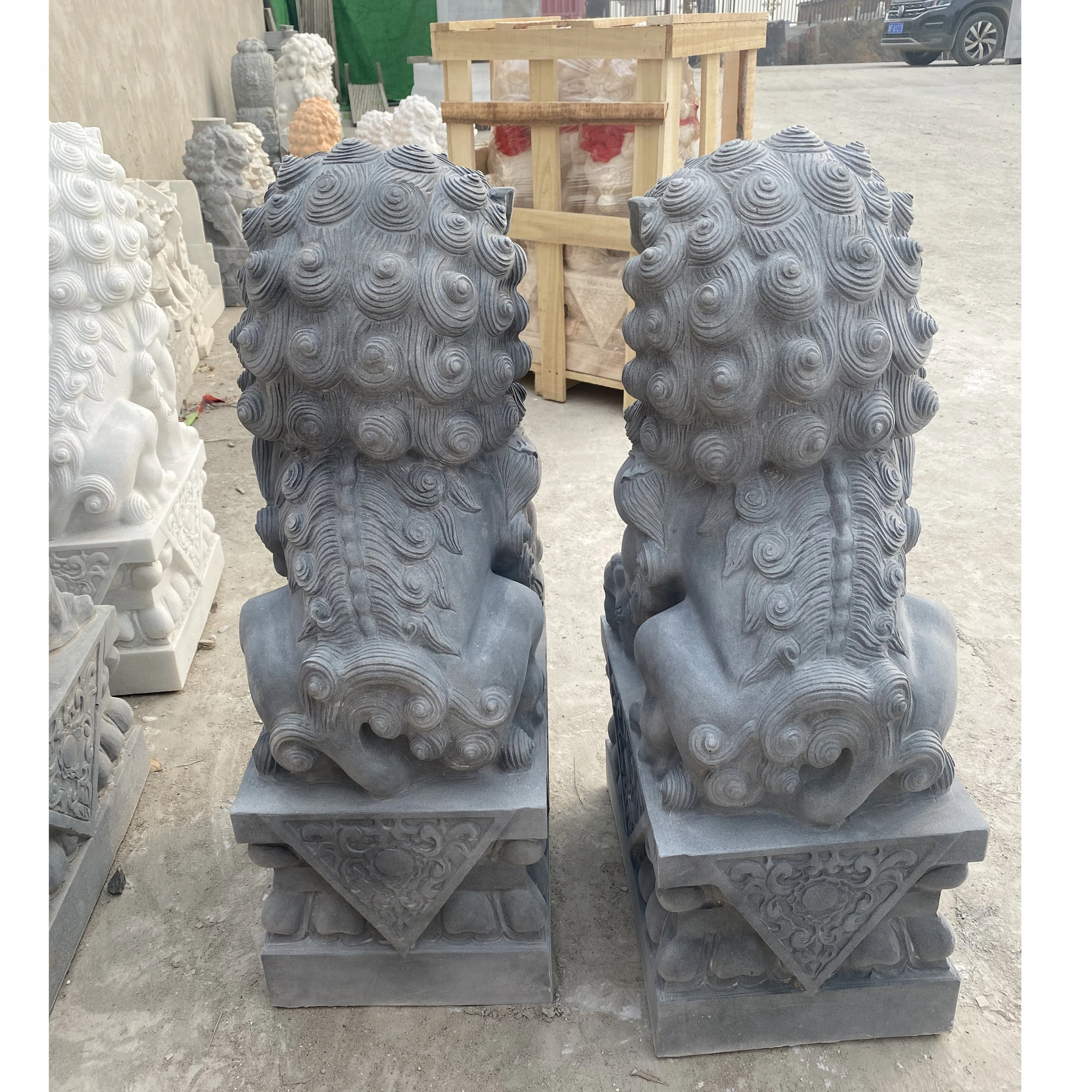 Carved Stone Chinese Lion Statues Marble Traditional Fengshui Animal Sculpture Guard Auspicious Beast