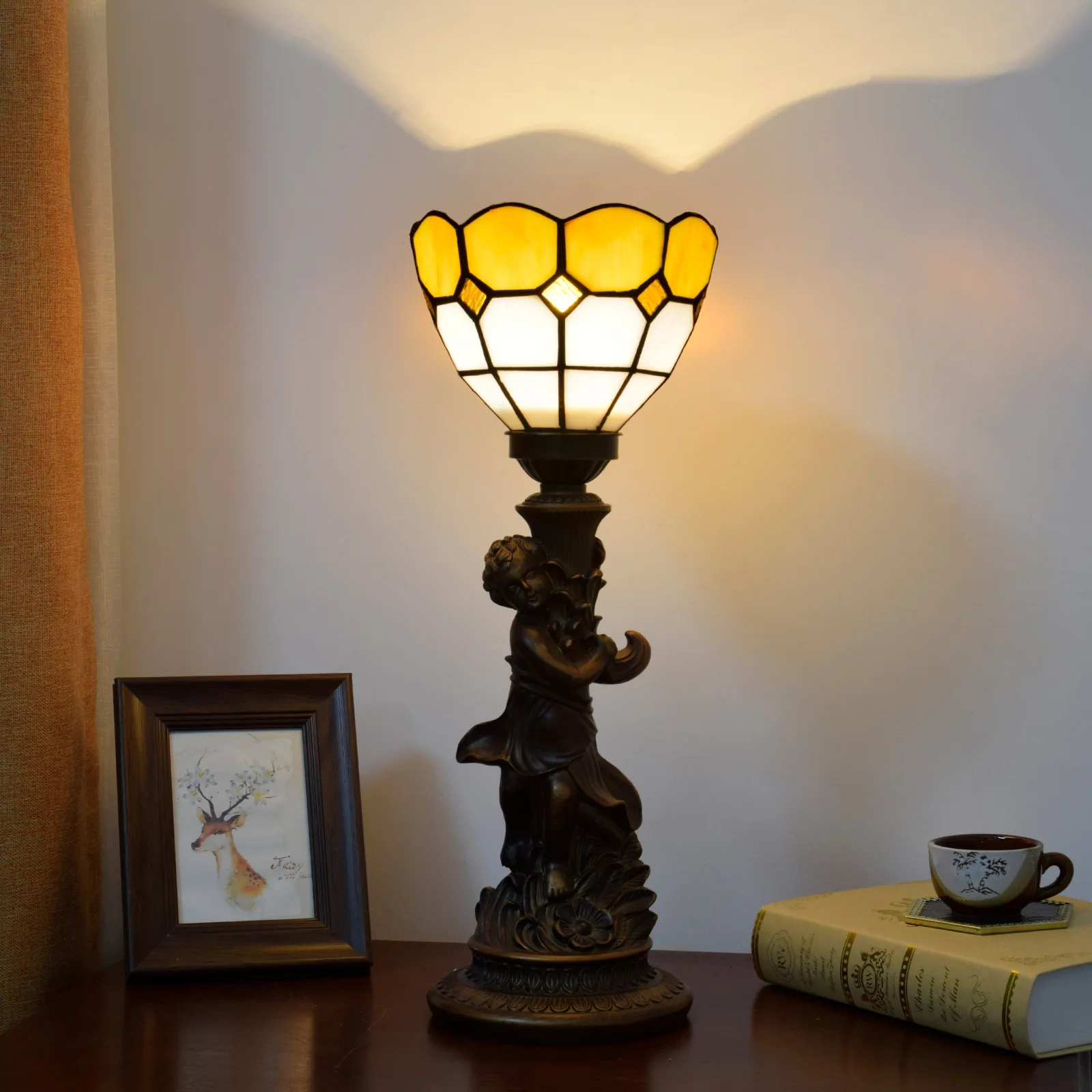 

Dia15cm Simple European Mediterranean Yellow Little Boy Stained Glass Lamp Restaurant Bar Desk Table Lamp Bedroom Bedside Light