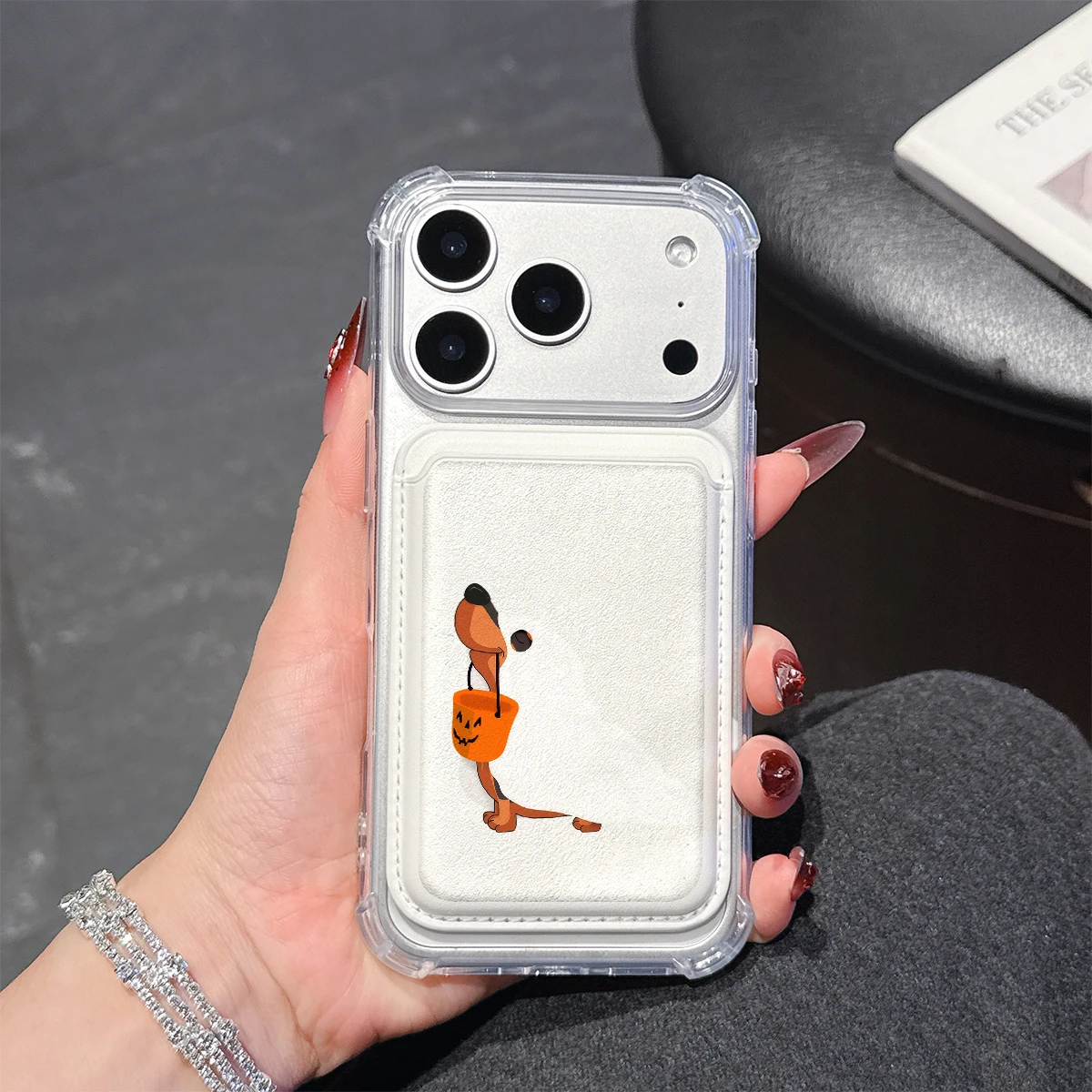 Ghost Pup Handyhülle für iPhone 17 16 15 14 13 Pro Max Plus mit Brieftaschenfach, transparent, weiches TPU für magnetische Handyhüllen