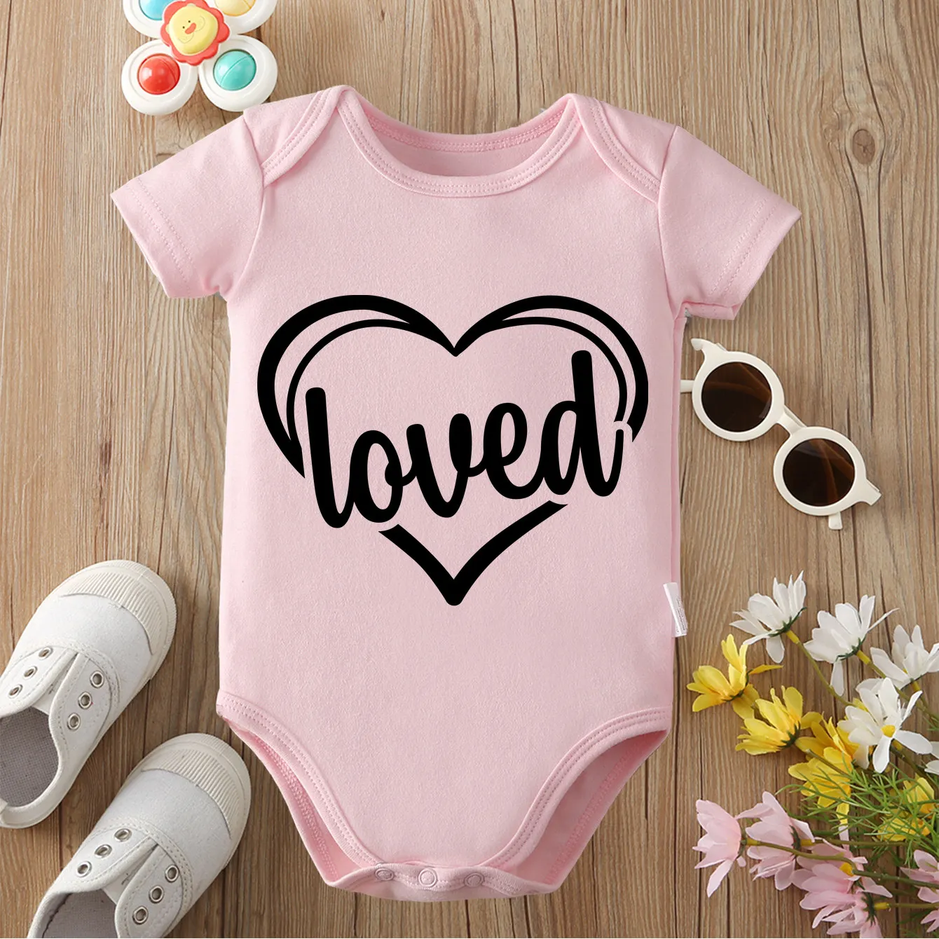 

Комбинезон из 100% хлопка, сделанный с любовью, изысканный принт, удобные тканевые боди для малышей, комбинезон для новорожденных от 0 до 12 месяцев