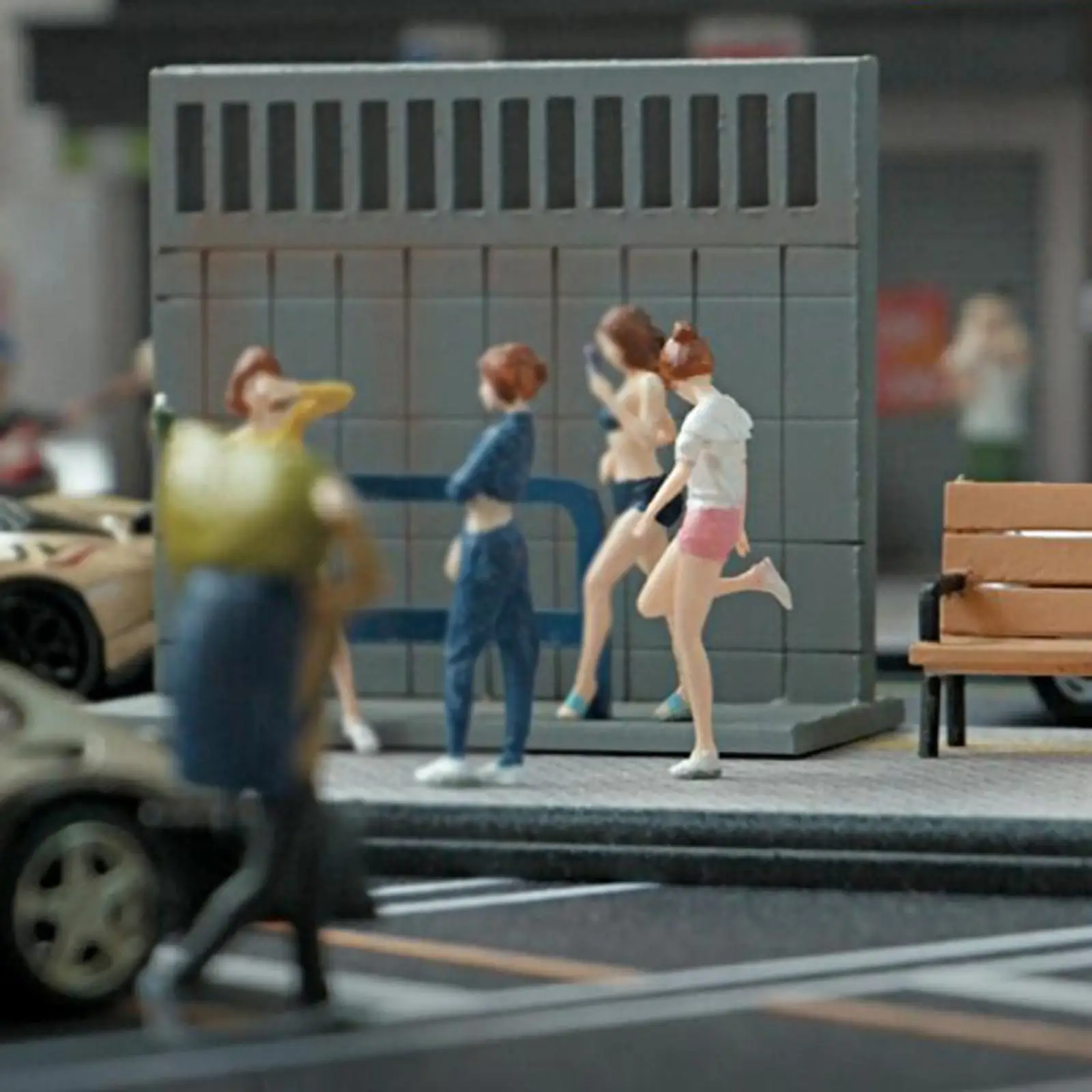 

Модель Фигурки для девушек, модель сказочного сада в масштабе S, украшение «сделай сам», поезд, железная дорога, диорамас, миниатюрные сцены, Декор, 1/64