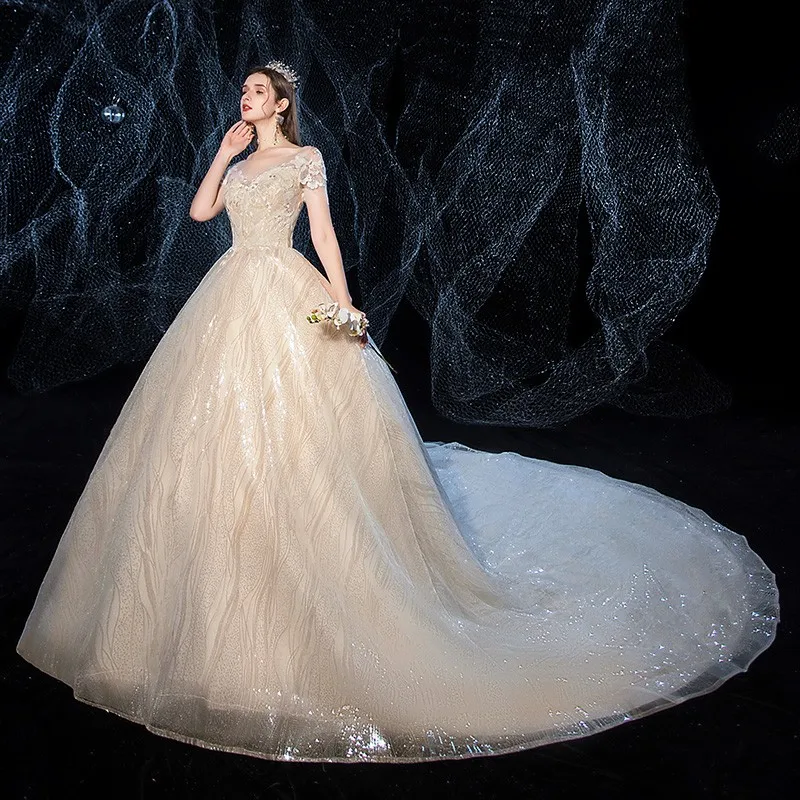 Dell'innamorato di Lusso Del Merletto Del Sequin perle musulmano India abito da sposa Abiti Da Sposa Abiti Da sposa principessa Abito Da Sposa Champagne