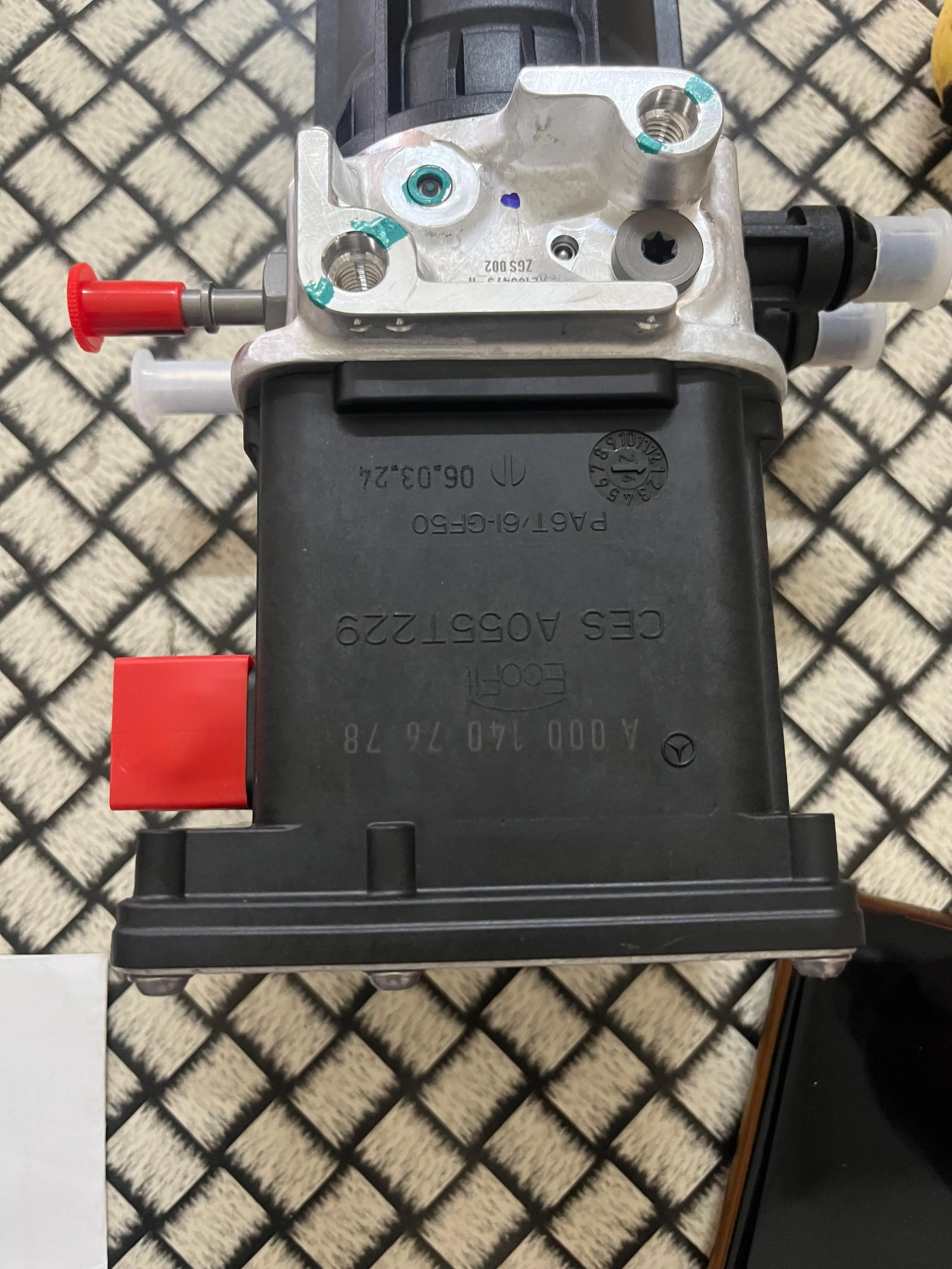 Bharat Benz A0001407678, A055T229, A055T228