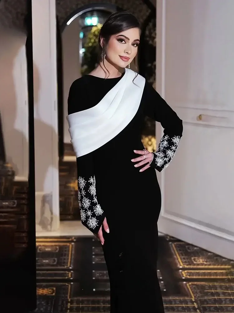 Eleganckie sukienki wieczorowe LAYXHS z dekoltem w serek, zdobione koralikami, z długimi rękawami, syreni krój, plisowane sukienki na studniówkę, szyte na miarę فساتين سهرات