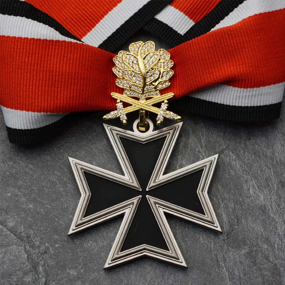 Maltese Iron Cross Metal Badge Knight Medal Templar Zircon Oak Leaf Brooch Souvenir Gifts