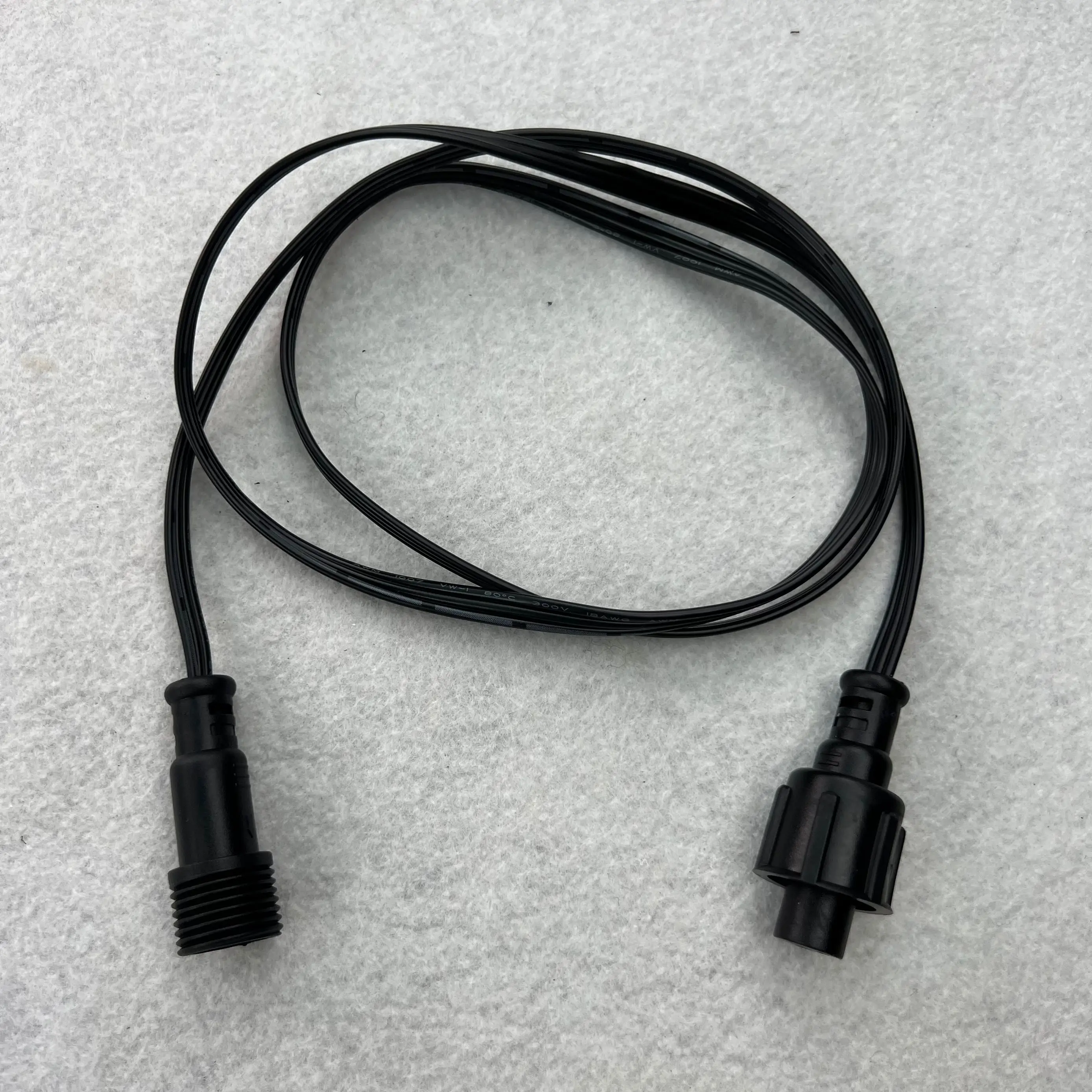 XConnect نوع أسود شقة 18AWG 3 النواة للماء تمديد كابل ، نهاية واحدة مع الذكور ، والطرف الآخر مع الإناث