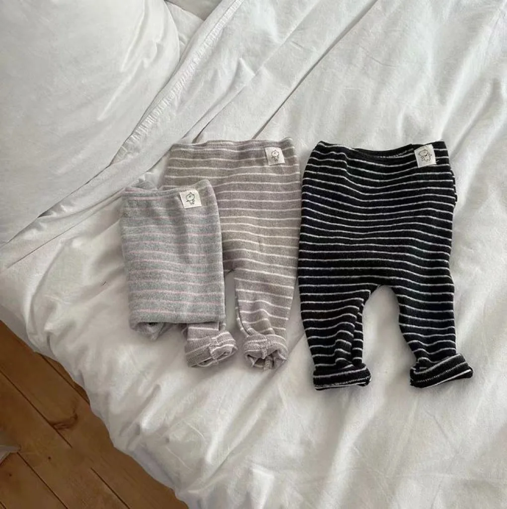 2025 Spring New Baby Striped Leggings Cotton Infant Girls Simple Versatile Casual Pants Toddler Boy Soft Trousers Baby Clothes