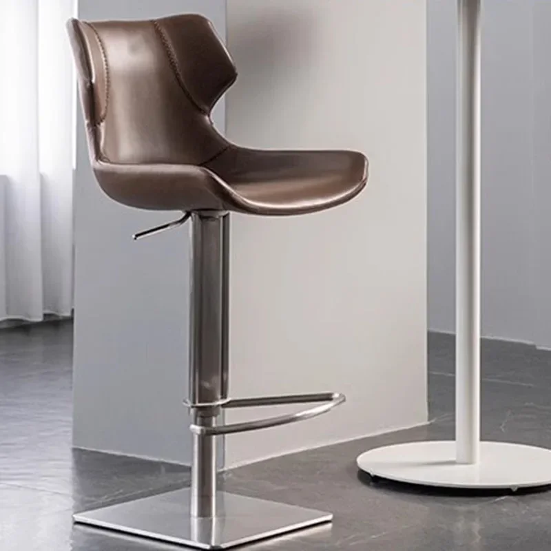 

z Modern and Minimalist Bar Chair Dining Room Iron Rotating Bar Chair Luxury Backrest High Legged Stool Chaise 라탄의자 Furnitures