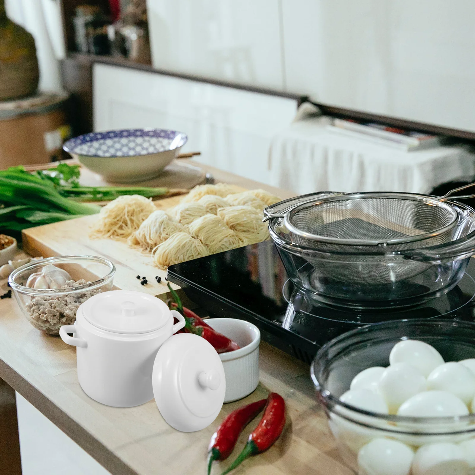 

950Ml White Ceramic Soup Pot Dual Handles Lid Porcelain Steaming Stew Cooking Kitchen Ceramic Soup Bowl with Lid