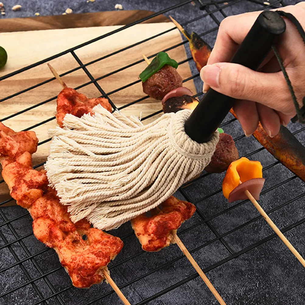 Mopa de algodón con mango de madera para barbacoa, para rociar aceite, salsa y marinada, ideal para asar brisket, costillas, pollo y otros alimentos en parrilla.