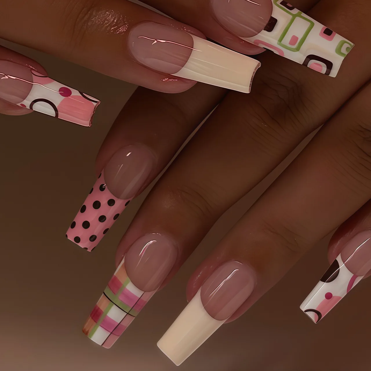 

4PCS Y2K Style False Nails with White Pink French Irregular Pattern Stripe Red Polka Dot Cute Fashion Press on Nails for Girls