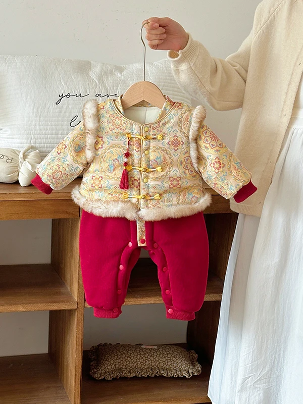 

Newborn Baby New Year Outfit Winter Rer One Hundred Days Baby One Year Old Ceremony Clothes Climbing Clothes New Year Set